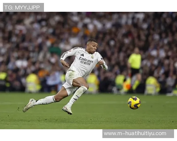 姆巴佩本赛季再现惊艳世界波仿佛复制粘贴引发球迷热议 姆巴佩本赛季再现惊艳世界波仿佛复制粘贴引发球迷热议